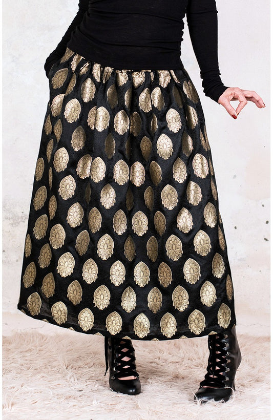 BROCADE TRAVEL SKIRT