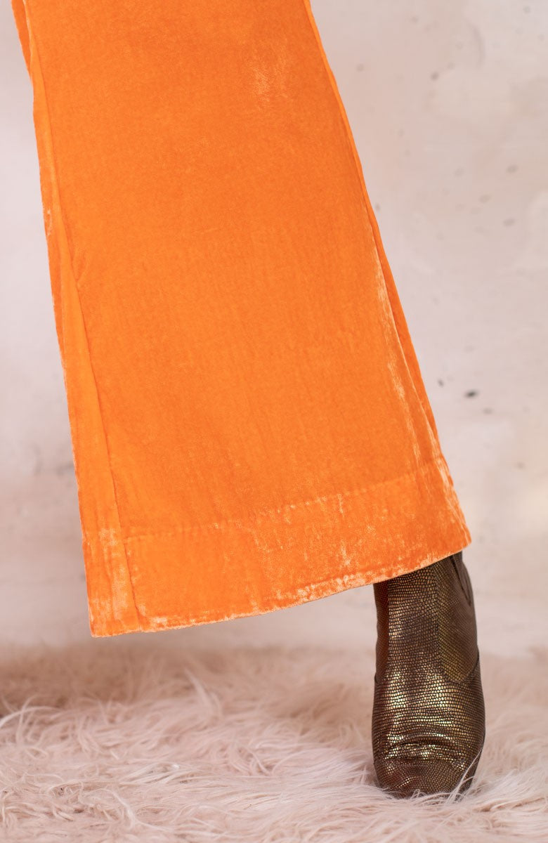 JAPAN VELVET TRUMPET PANT