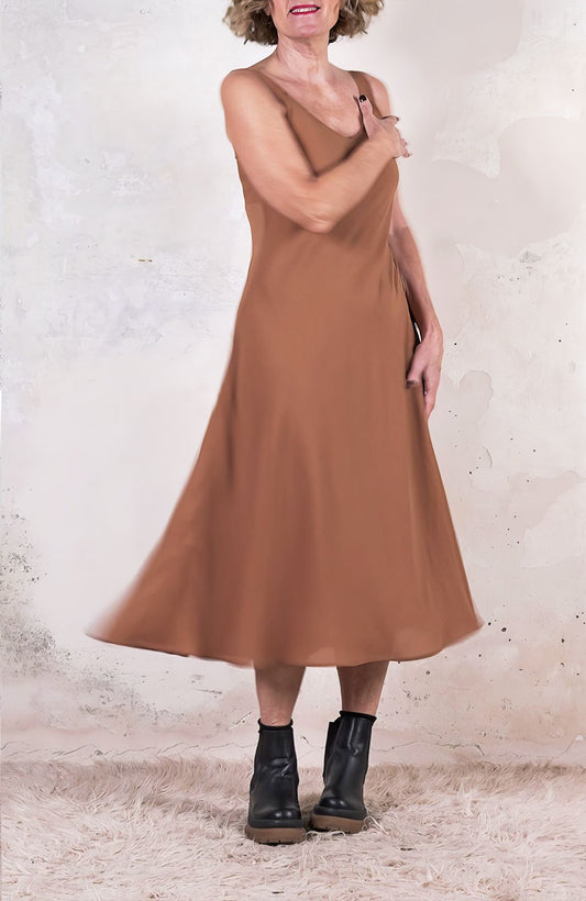 GEORGETTE PERFECTO DRESS