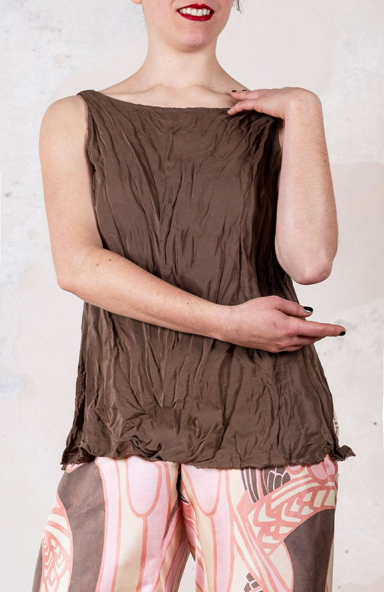 DOUBLE TRAVEL TOP