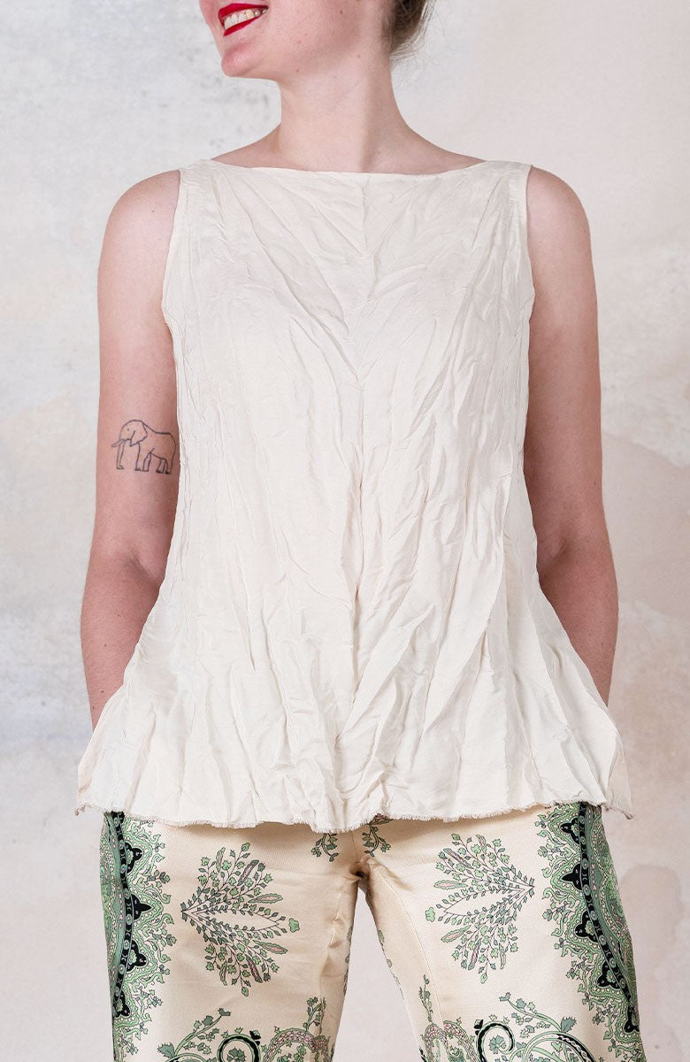 DOUBLE TRAVEL TOP