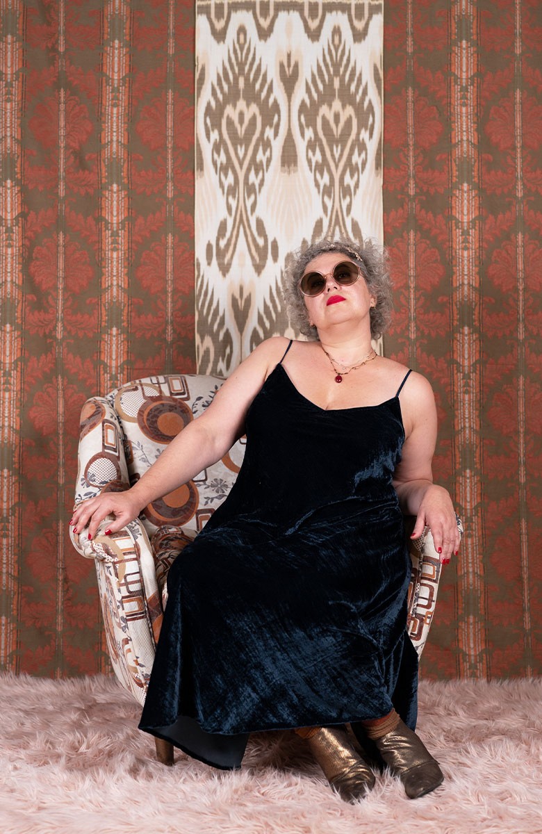 VELVET PETTICOAT ON DEMAND