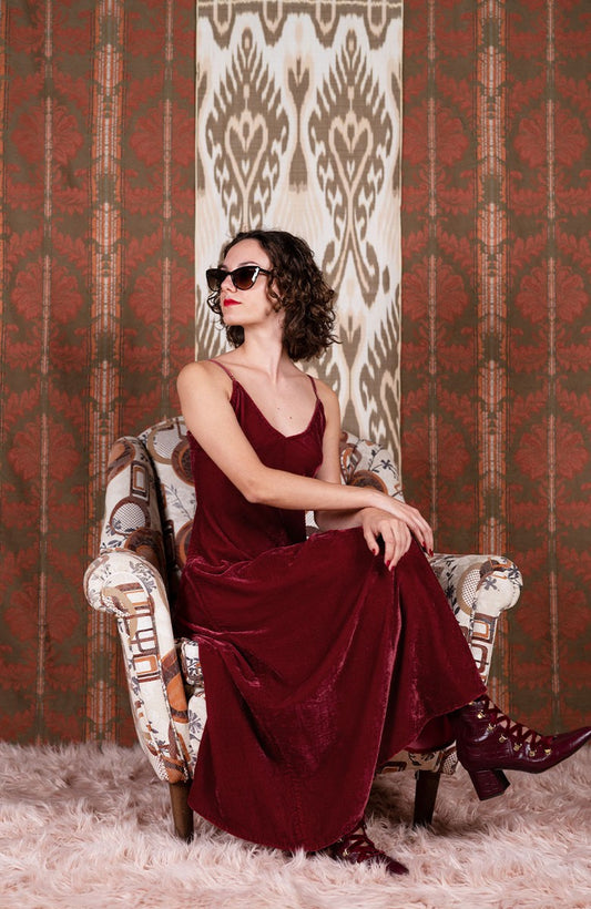 VELVET PETTICOAT ON DEMAND