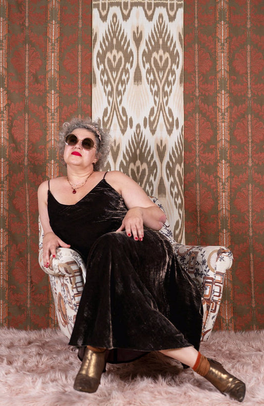 VELVET PETTICOAT ON DEMAND