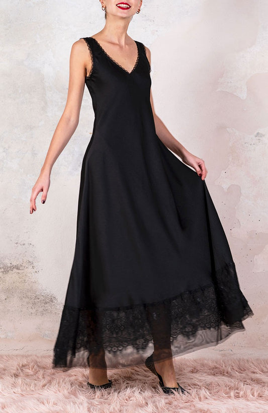 LACE PERFECTO DRESS