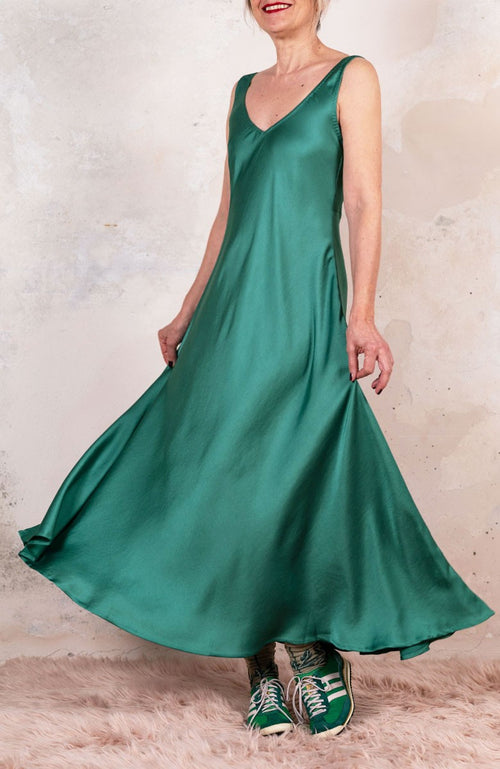 NIRVANA PERFECTO DRESS