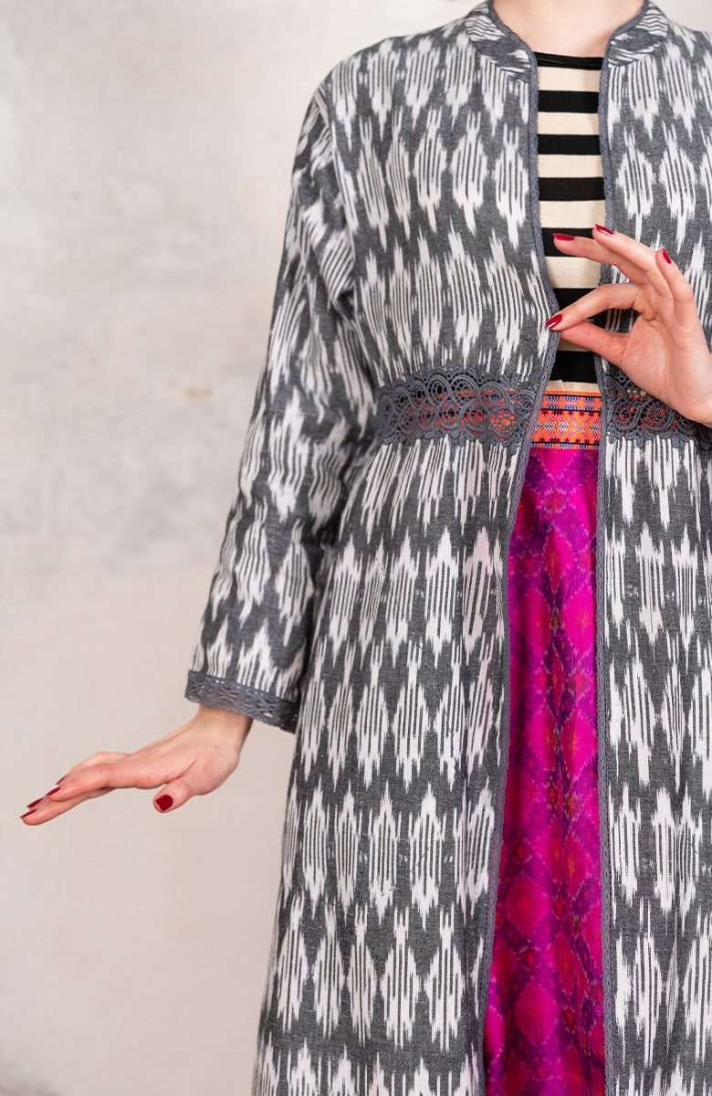 IKAT TRAVEL COAT