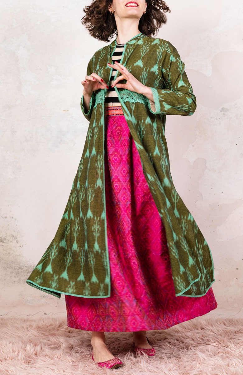 IKAT TRAVEL COAT