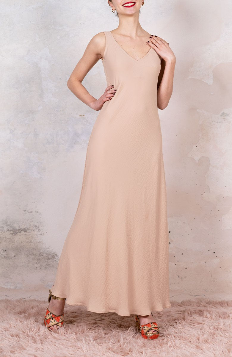 GEORGETTE LONG PERFECTO DRESS