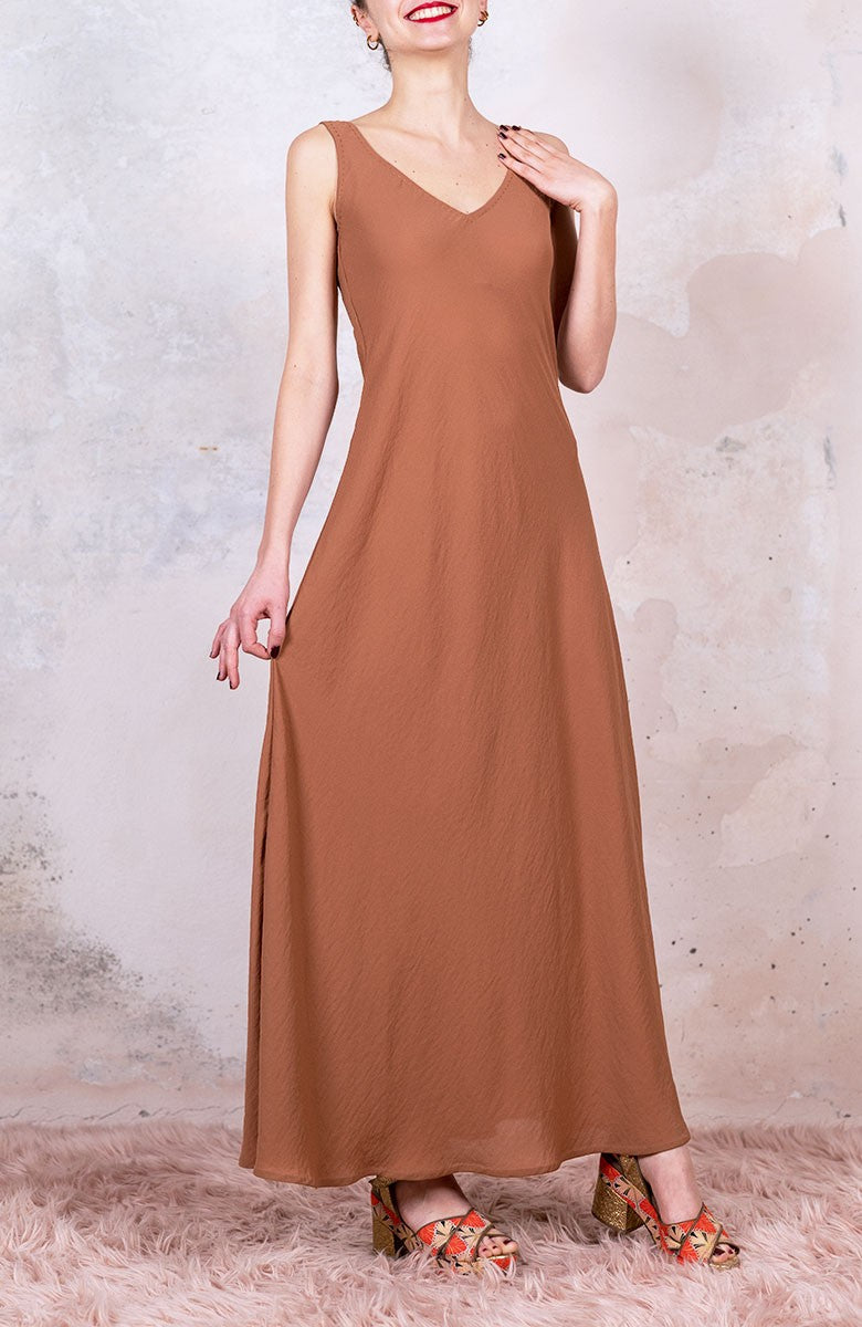 GEORGETTE LONG PERFECTO DRESS