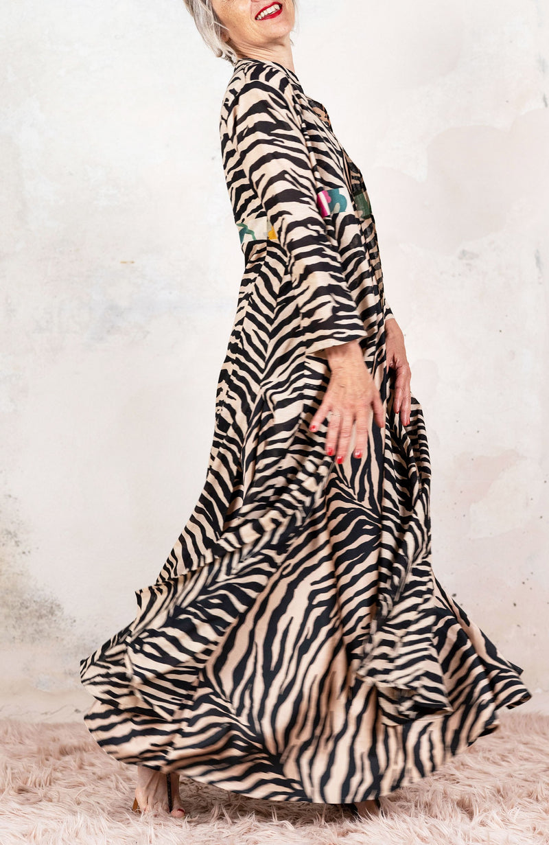PRINTED LONG LIGHT COAT