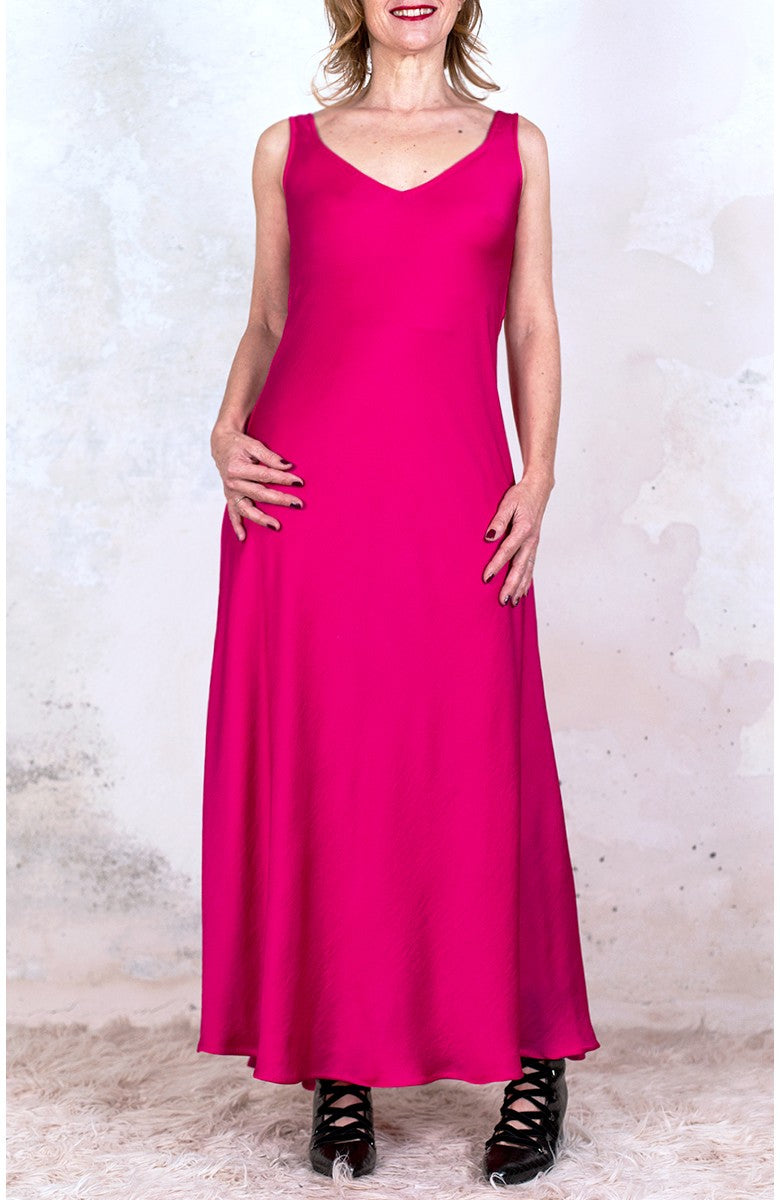 NIRVANA LONG PERFECTO DRESS