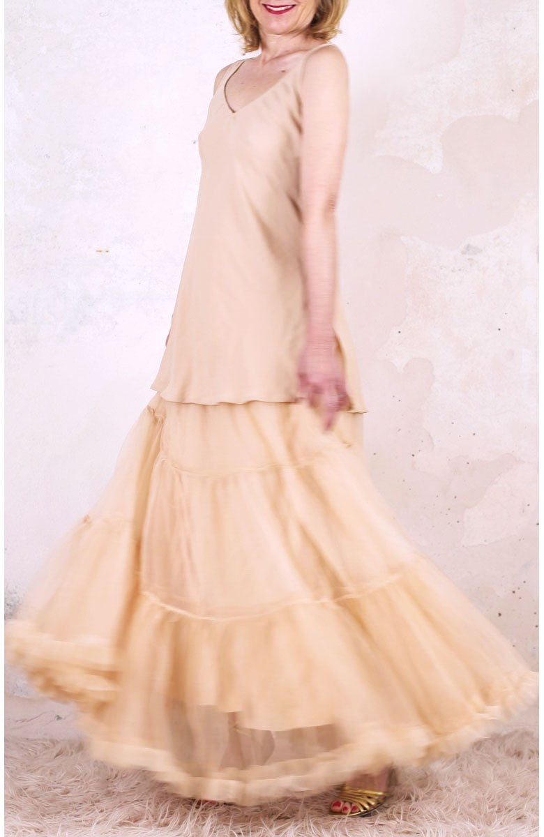 LONG DIVINA SOTTOGONNA DI TULLE
