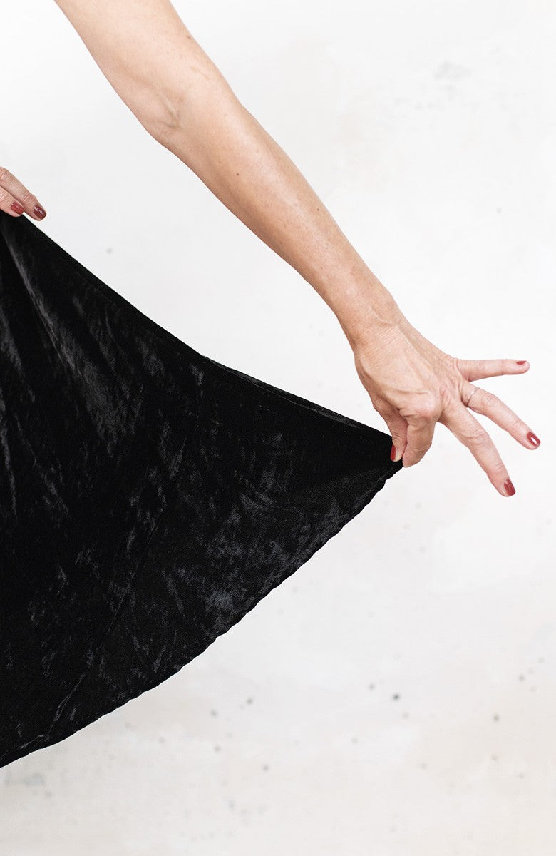 HYBRID VELVET PERFECTA DRESS