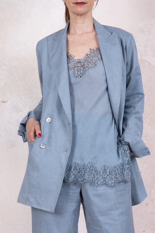 LINEN TRAVEL JACKET