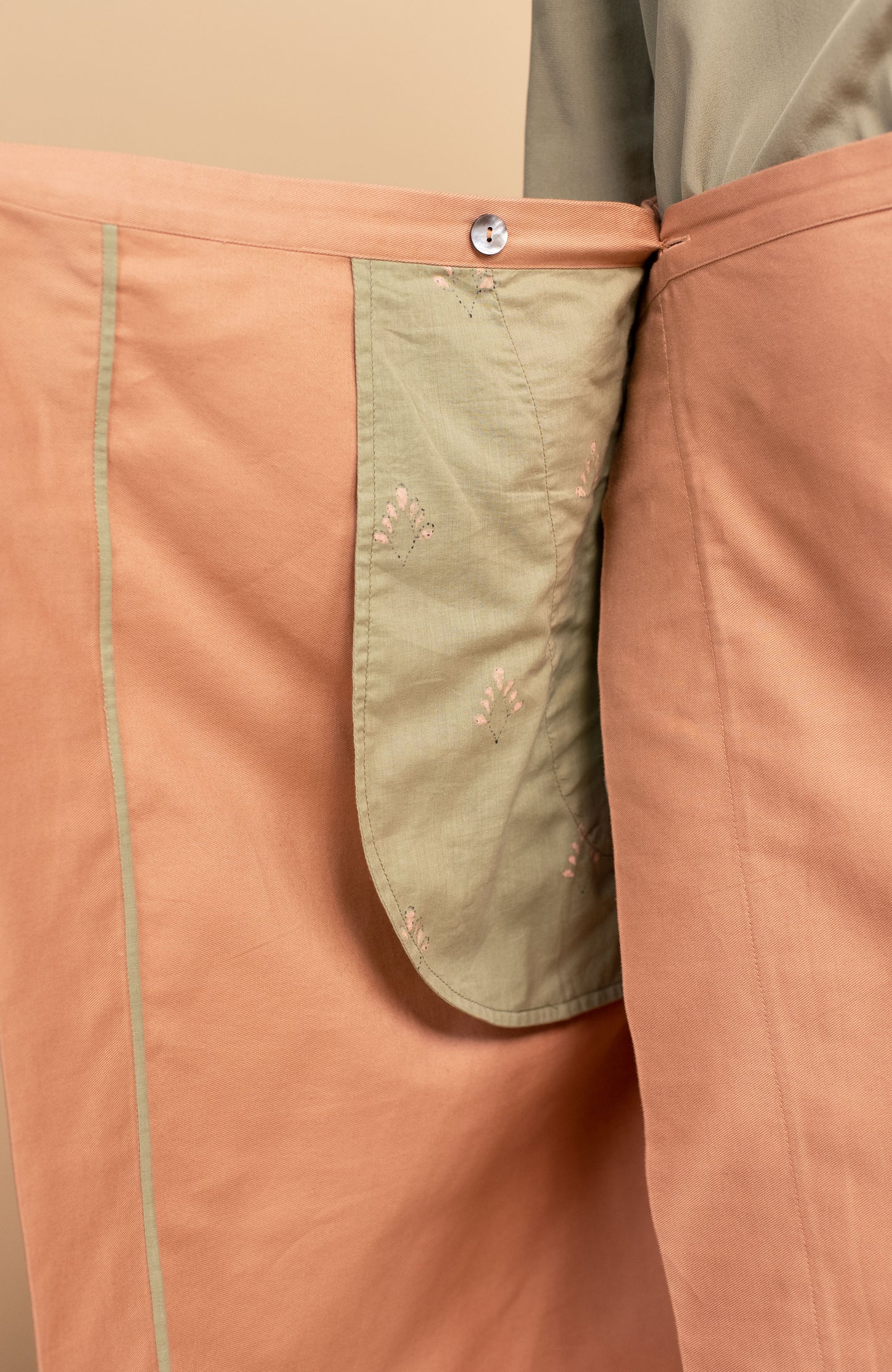 GABARDINA RICAMATA URBAN SKIRT