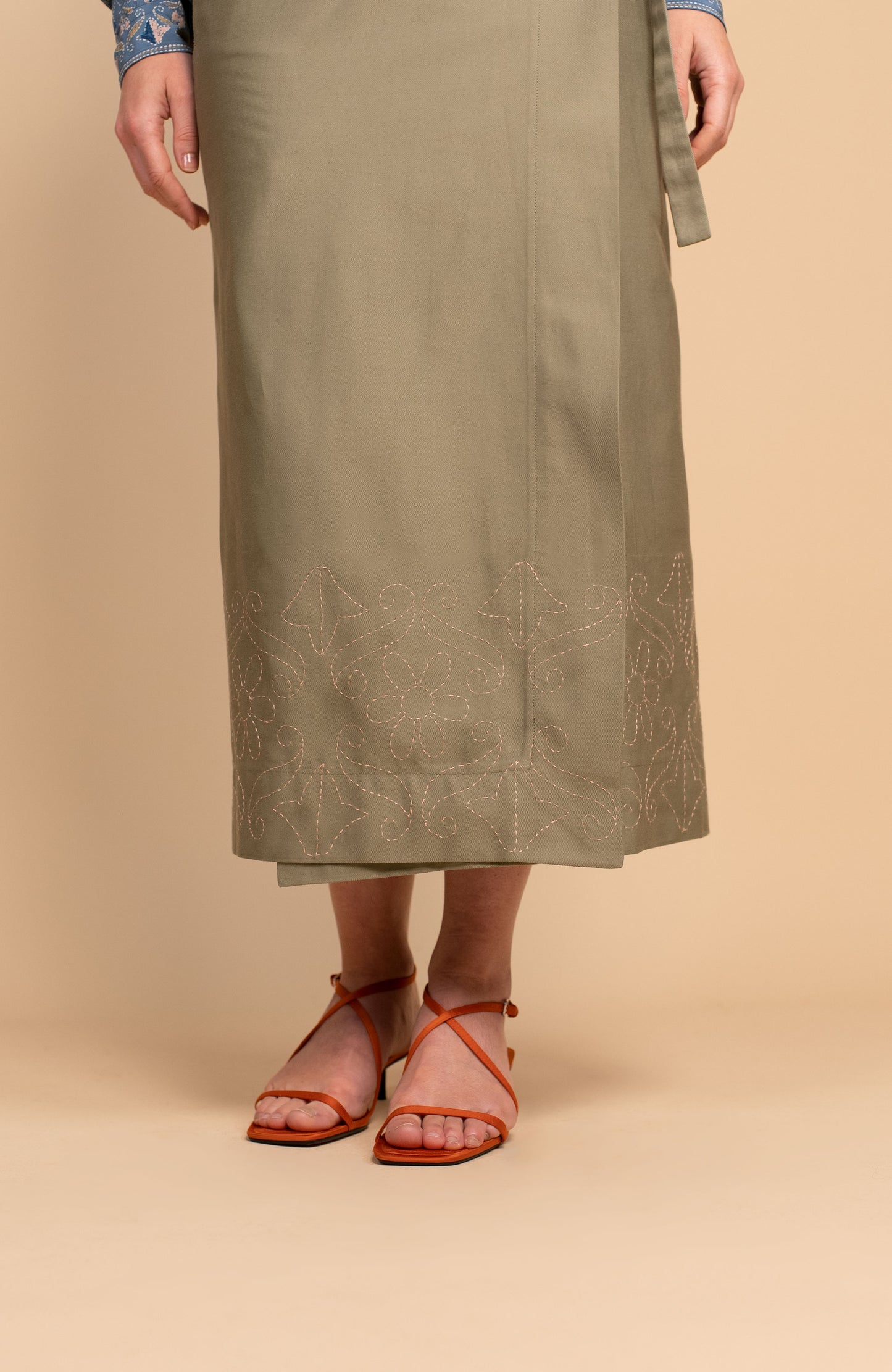 GABARDINA RICAMATA URBAN SKIRT