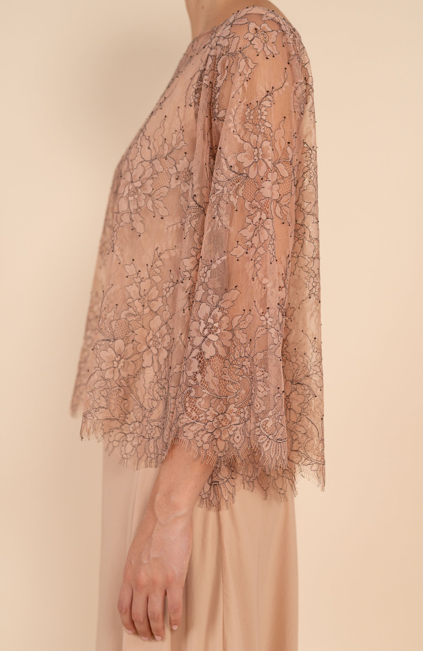 ARIA SWEATER