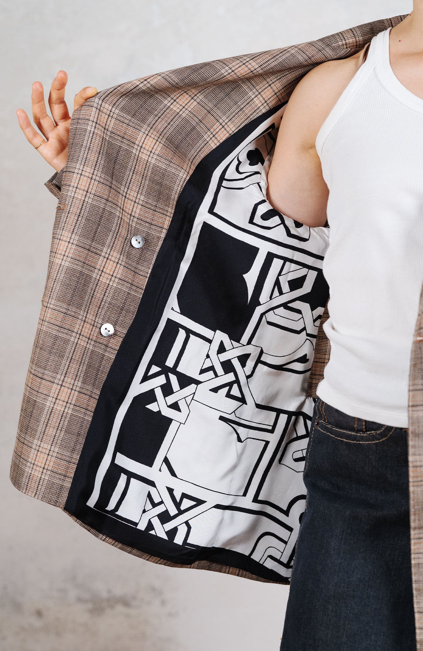 BRITISH TRAVEL JACKET