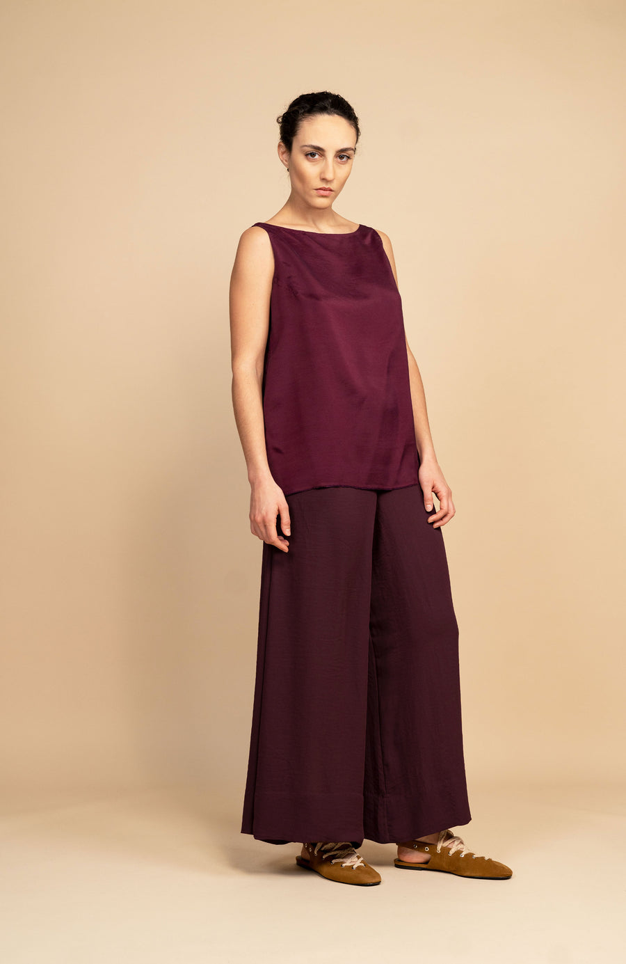 DOUBLE TRAVEL TOP