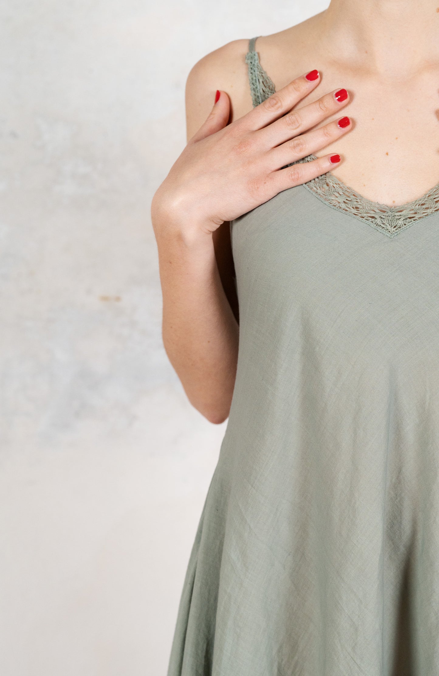 FLYING PETTICOAT DRESS