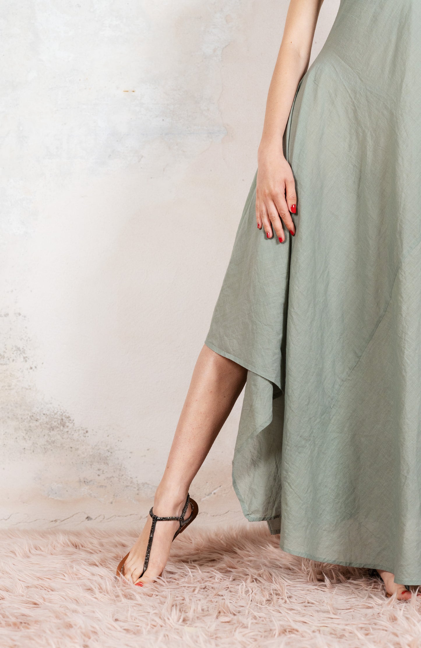 FLYING PETTICOAT DRESS