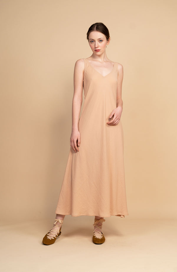 GEORGETTE PERFECTO DRESS — cipria irrisolta