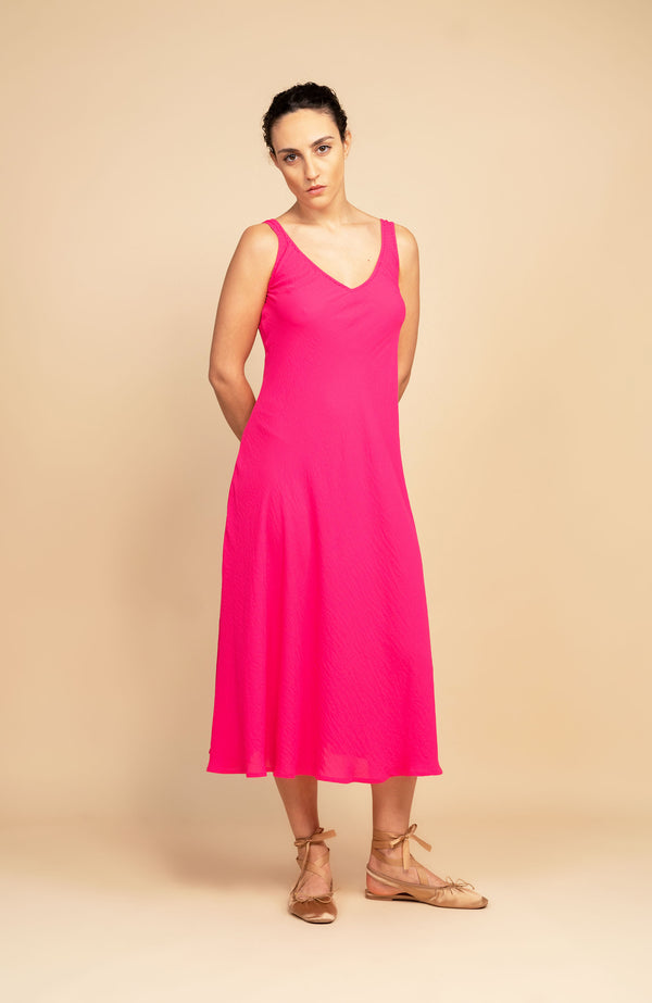 GEORGETTE PERFECTO DRESS — indian pink