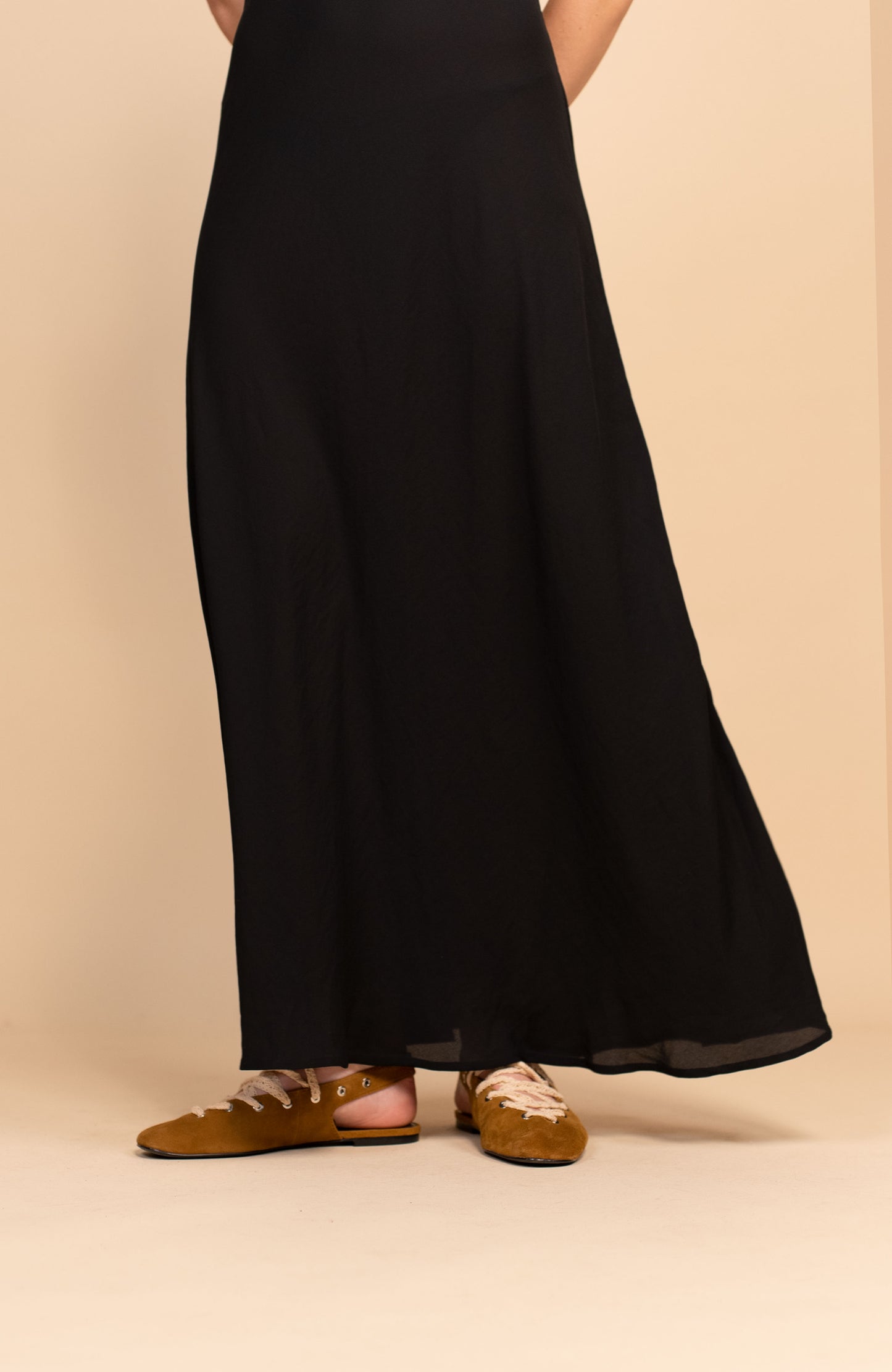 GEORGETTE LONG PERFECTO DRESS