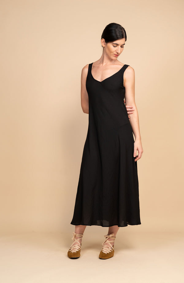 GEORGETTE PERFECTO DRESS — nero ridondante