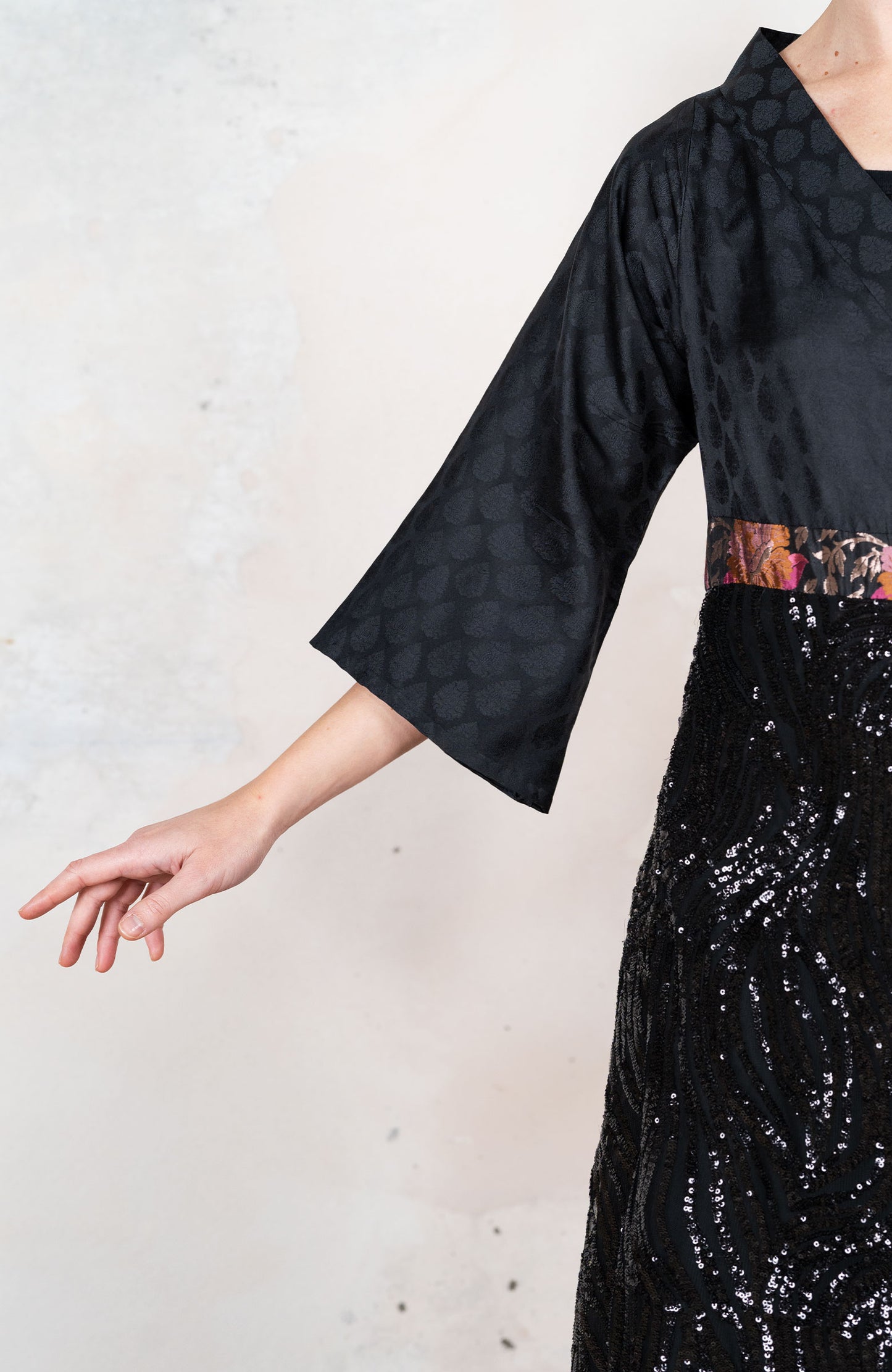 INDIAN FLOWER LONG DRESS COAT