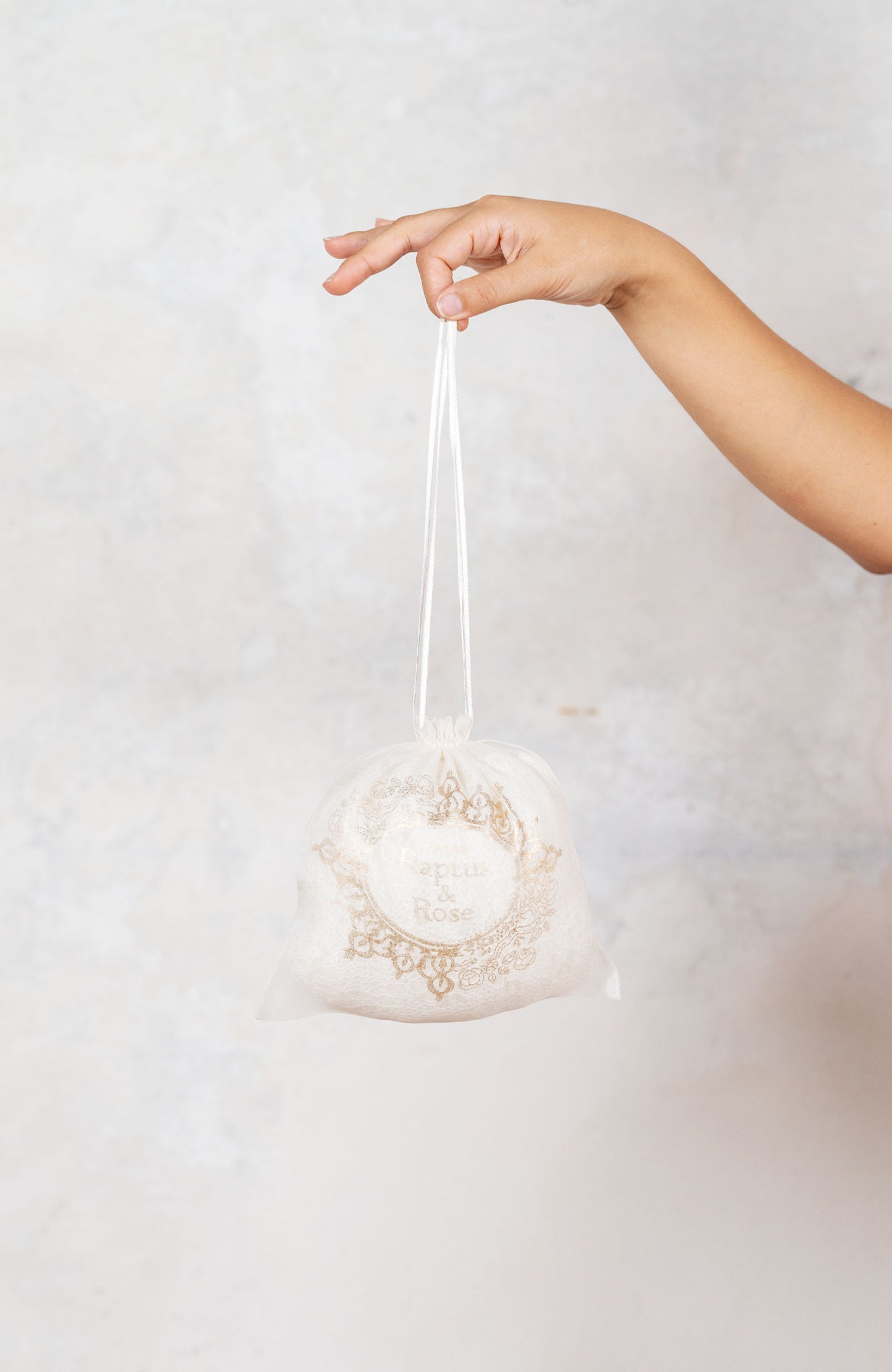 LACE POETICAL CARDIGAN