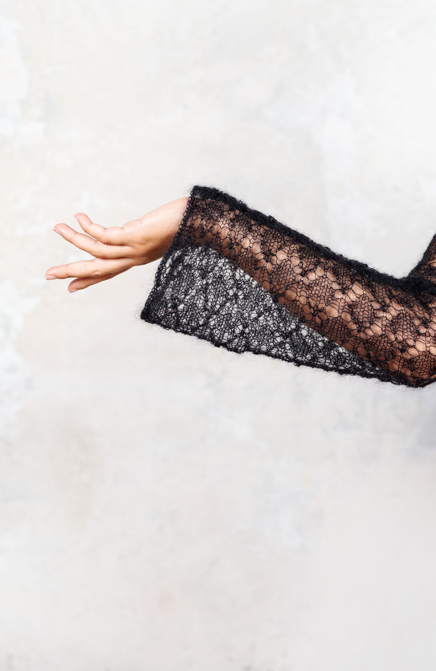 LACE POETICAL CARDIGAN