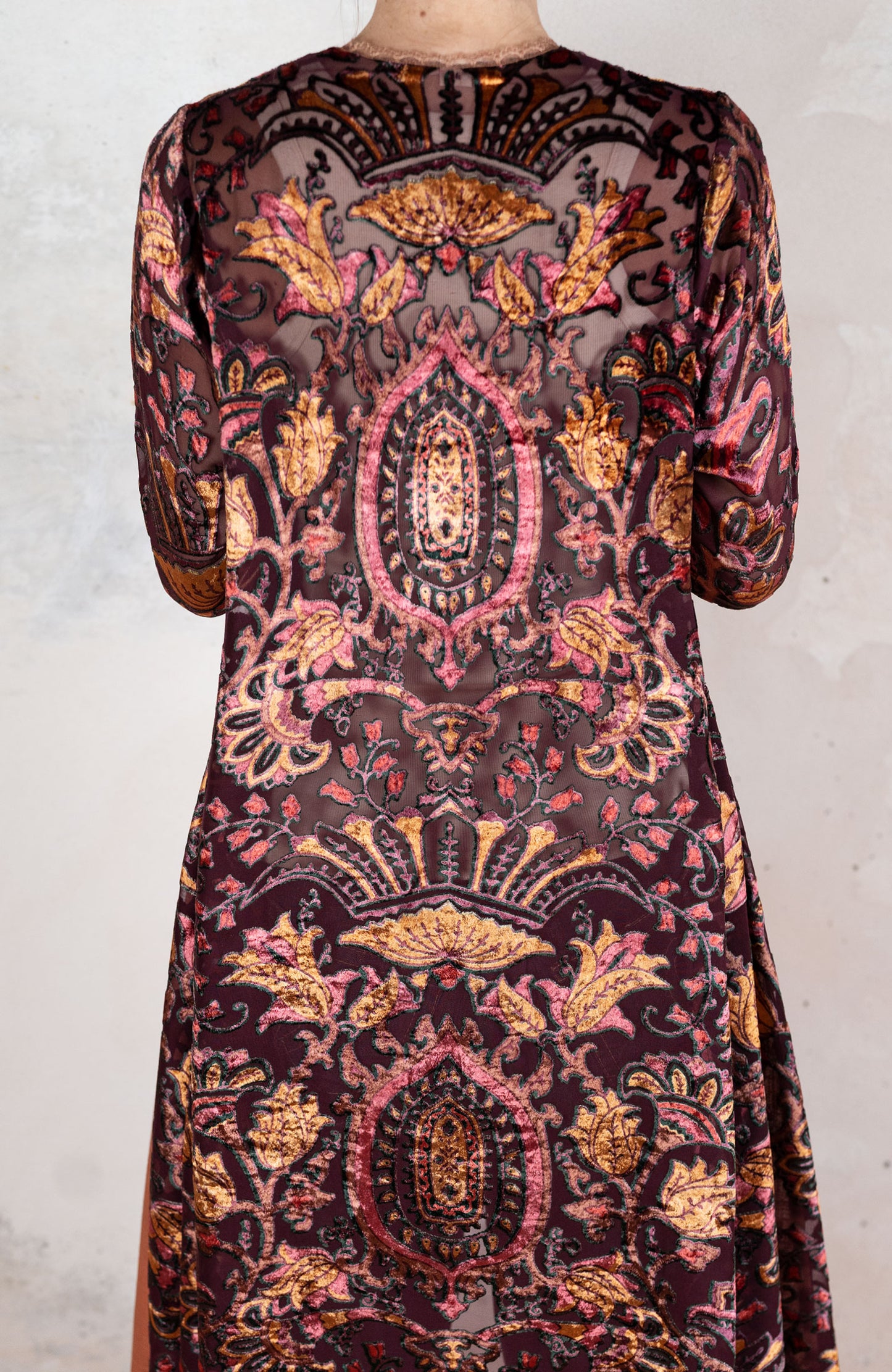 LACE&SCARF V-NECK INCROSTATO COAT