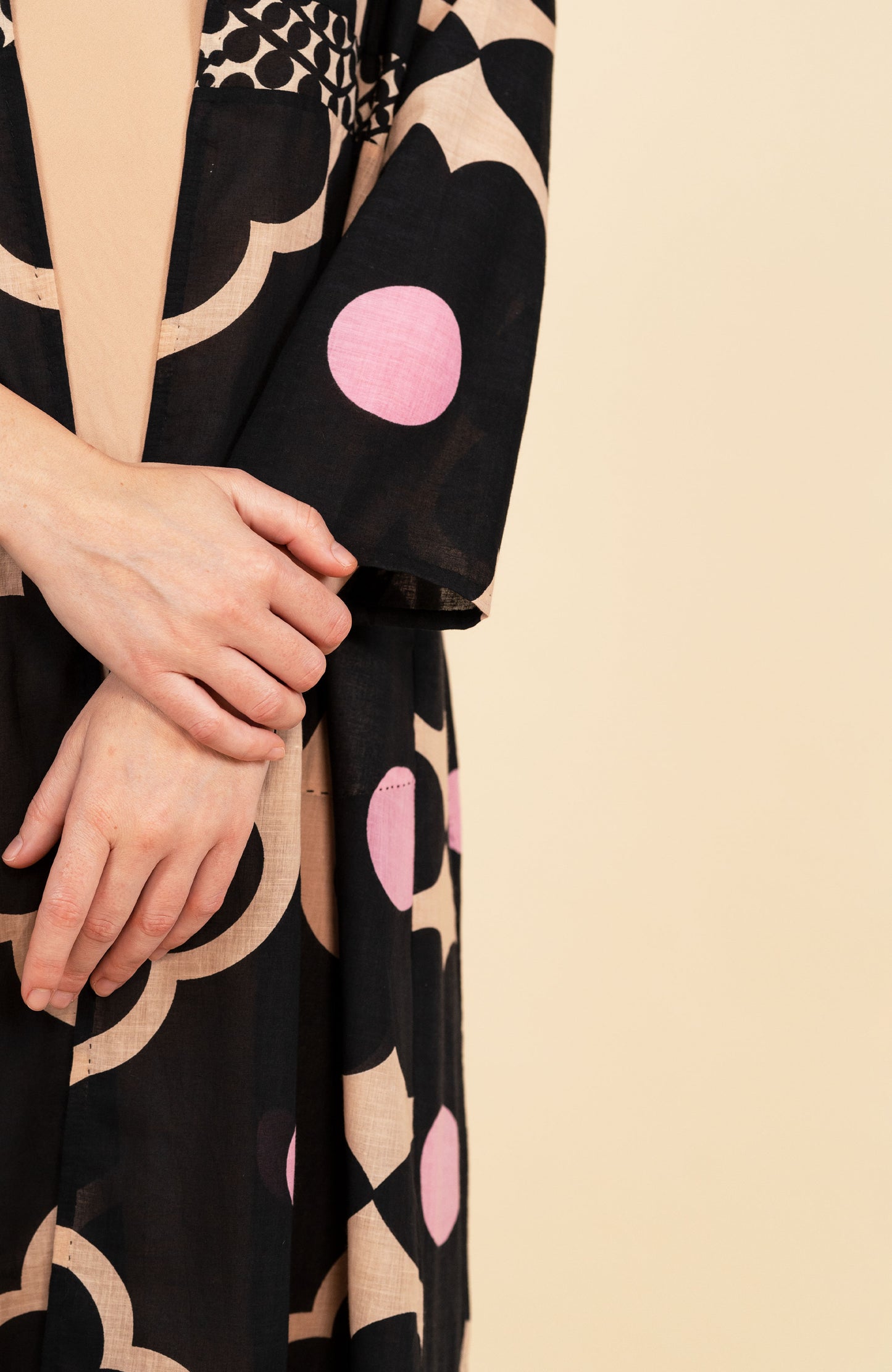 PRINTED LONG LIGHT COAT