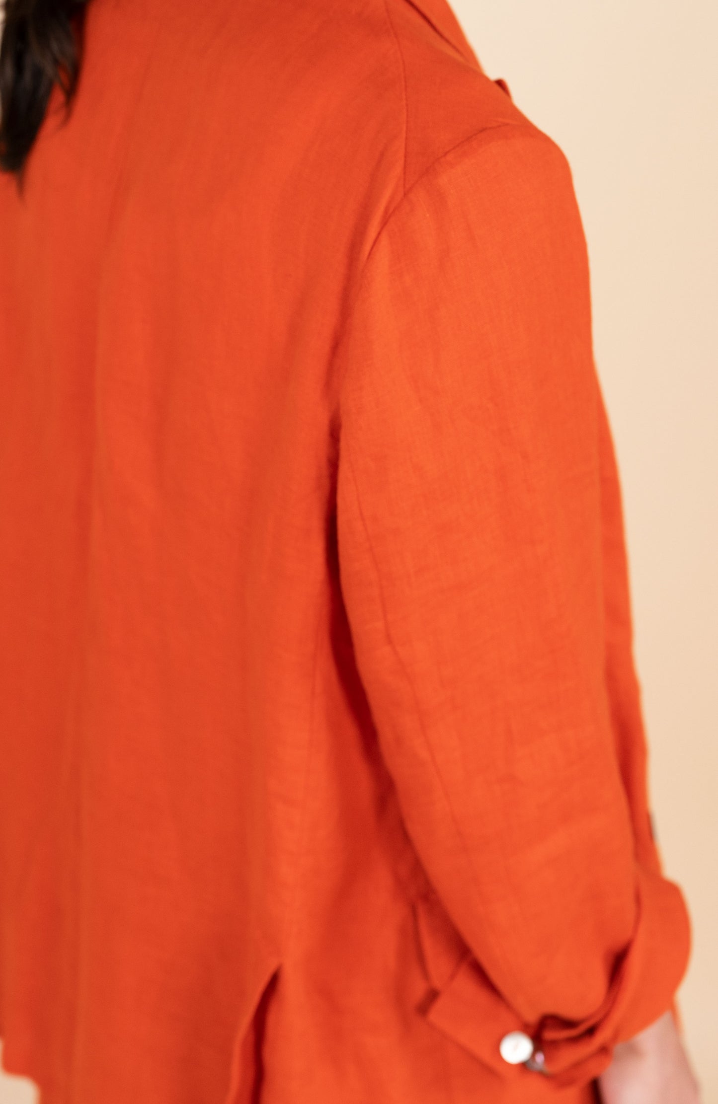 LINEN TRAVEL JACKET
