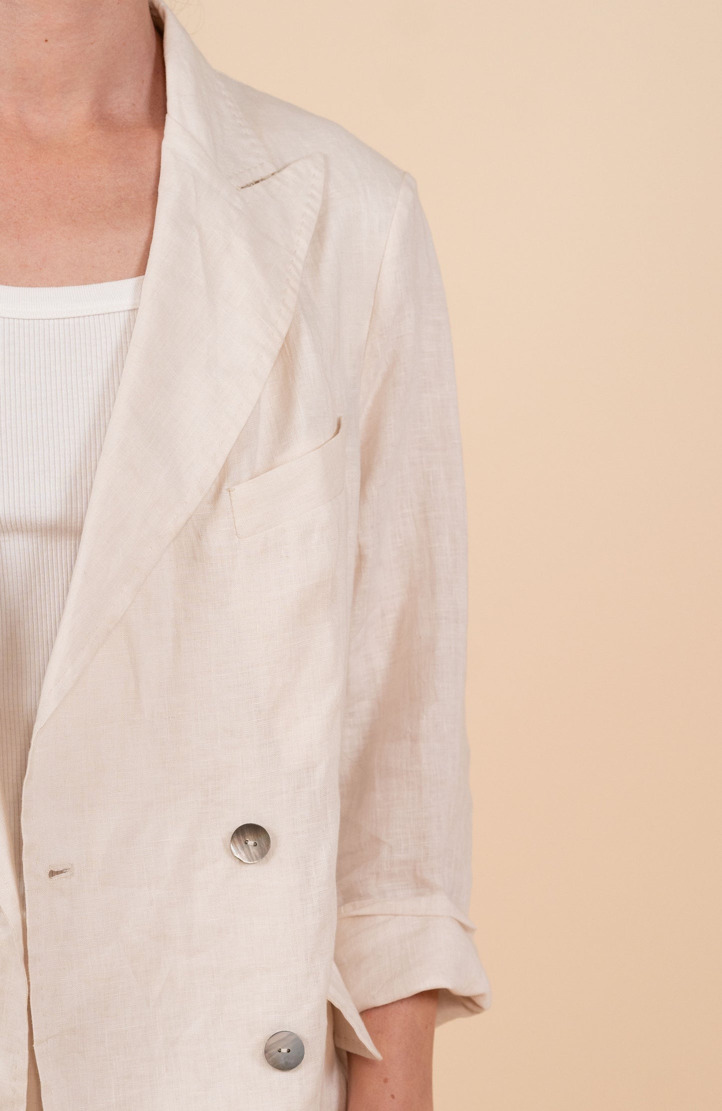 LINEN TRAVEL JACKET