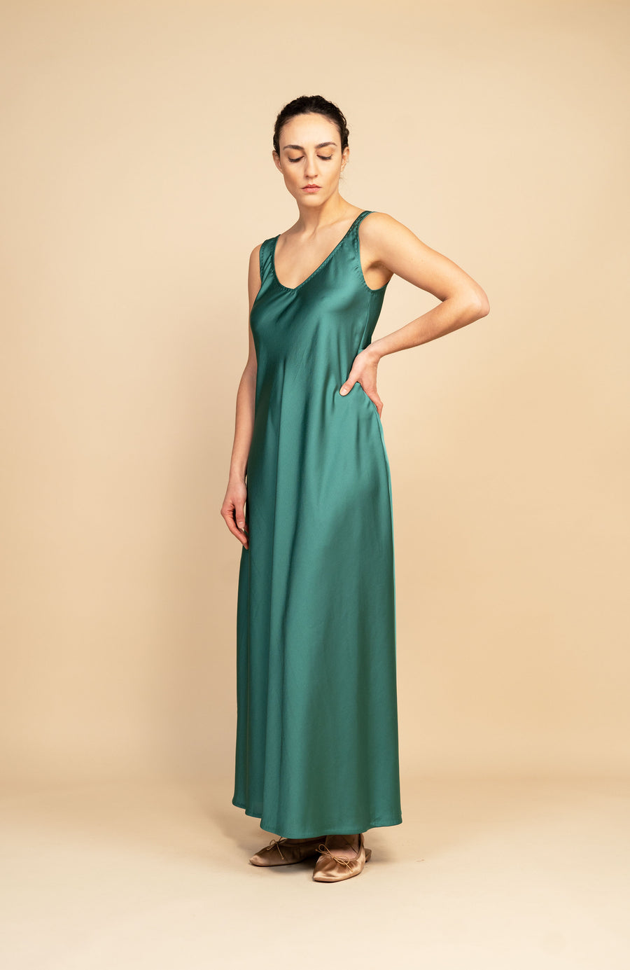 NIRVANA LONG PERFECTO DRESS