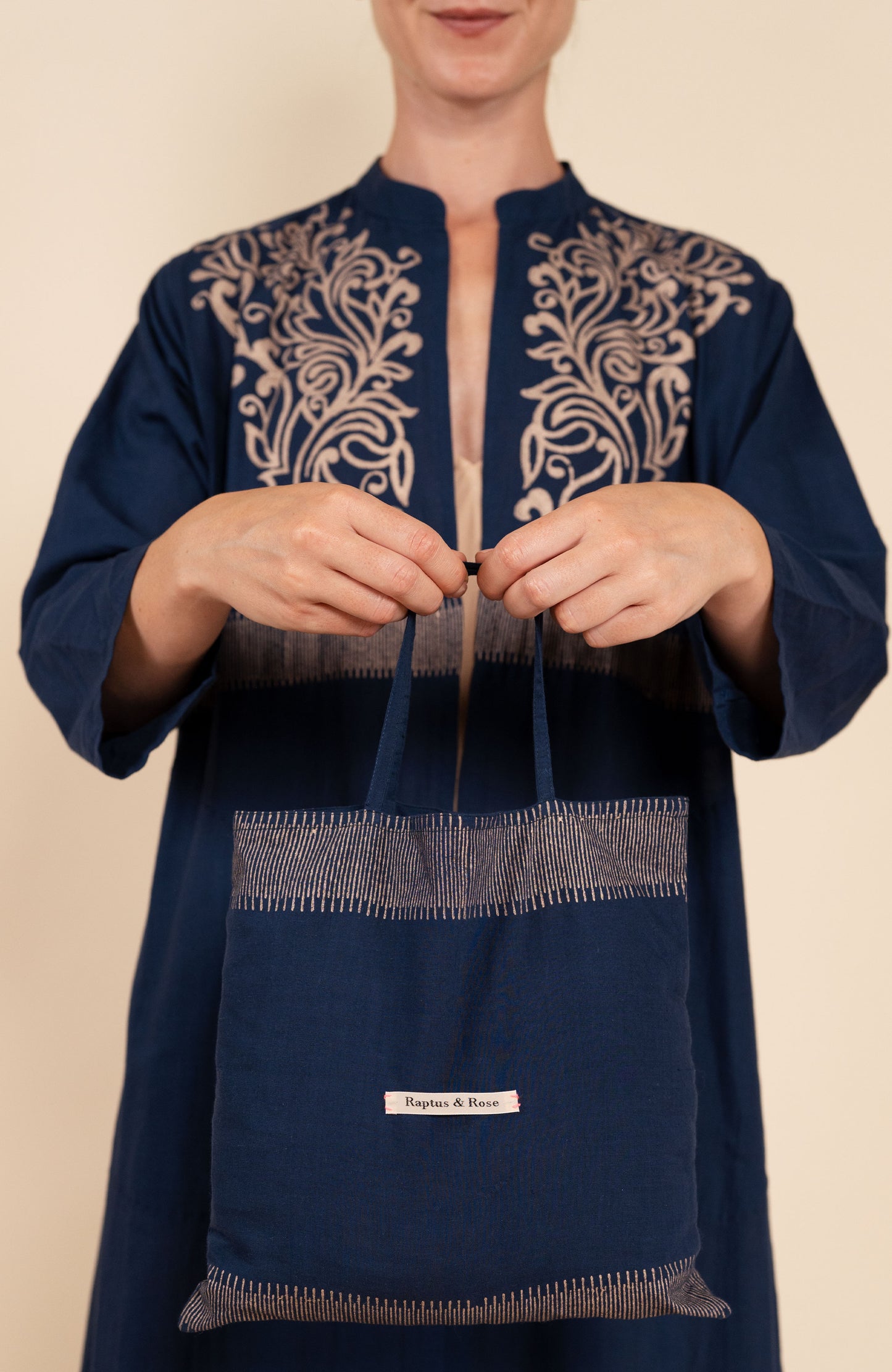 QUINTESSENZA LONG LIGHT COAT