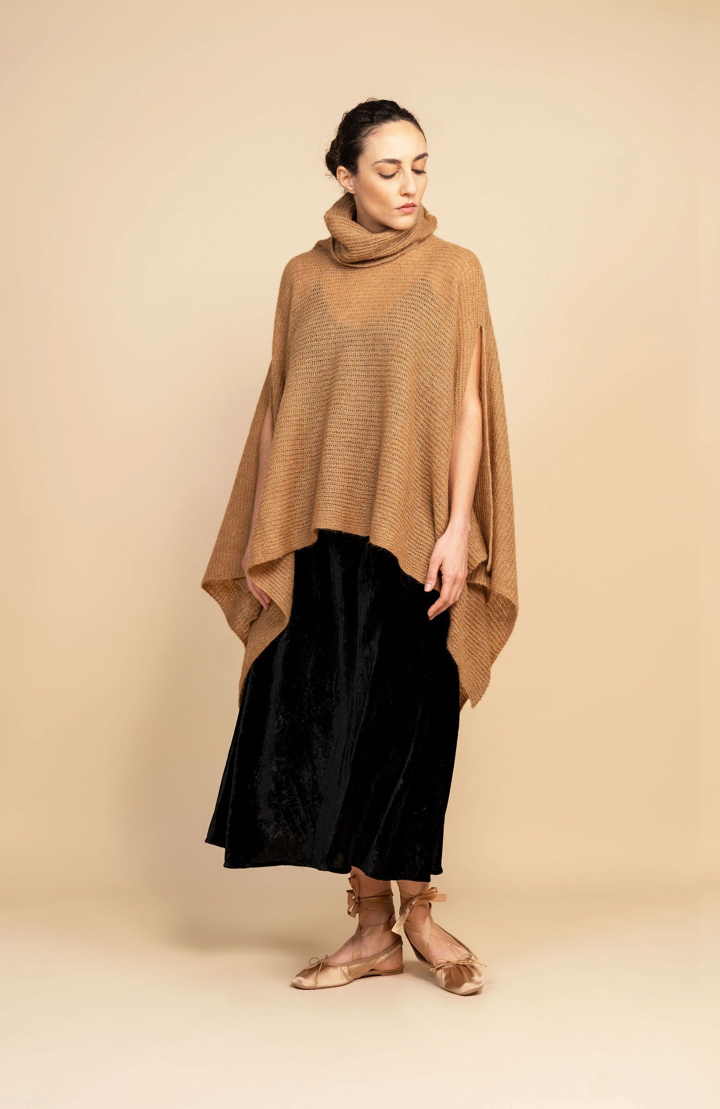 STRATOSPHERIC PONCHO