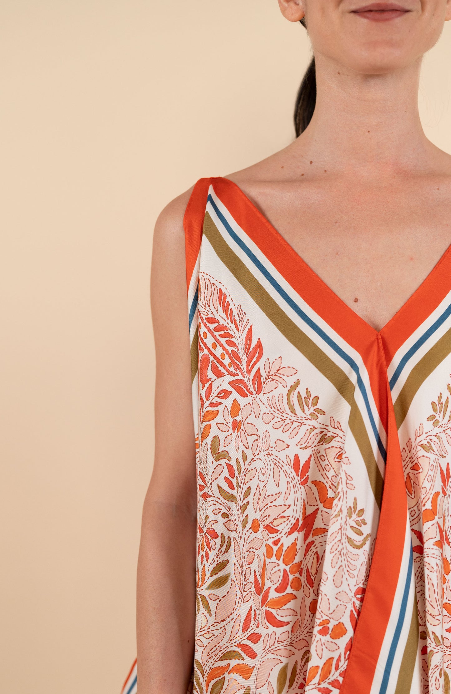 GORGEOUS FOULARD SILK TOP