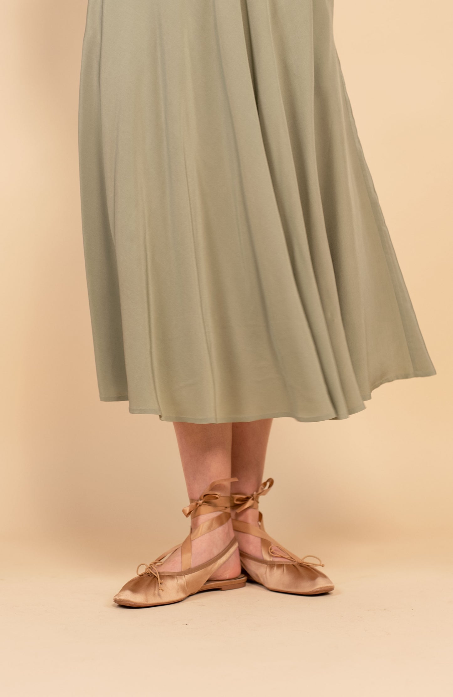 UNIVERSAL SKIRT
