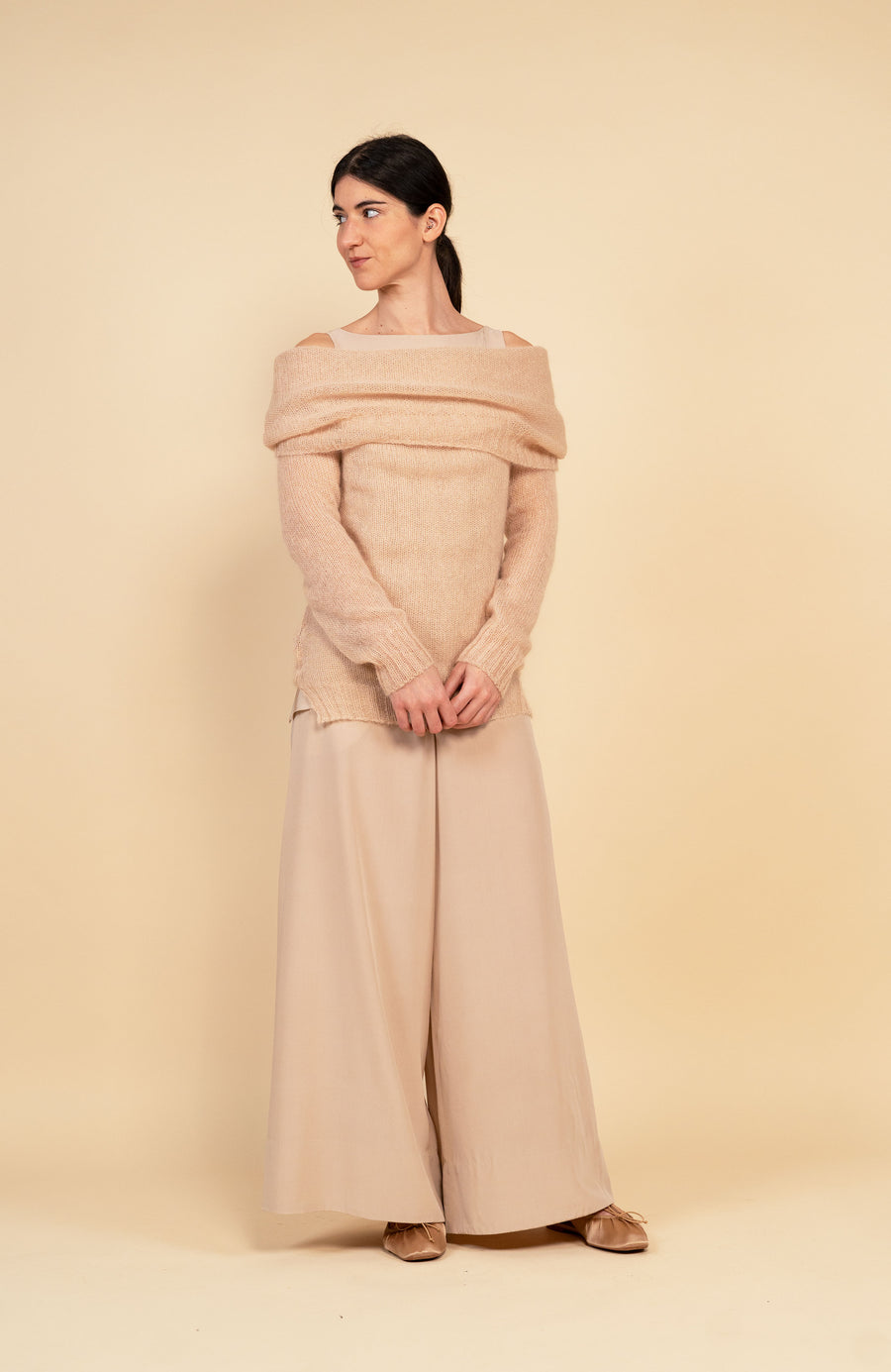 UPSIDE DOWN SWEATER