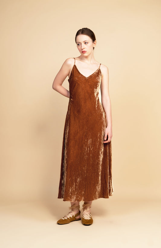 JAPAN HYBRID VELVET PERFECTA DRESS