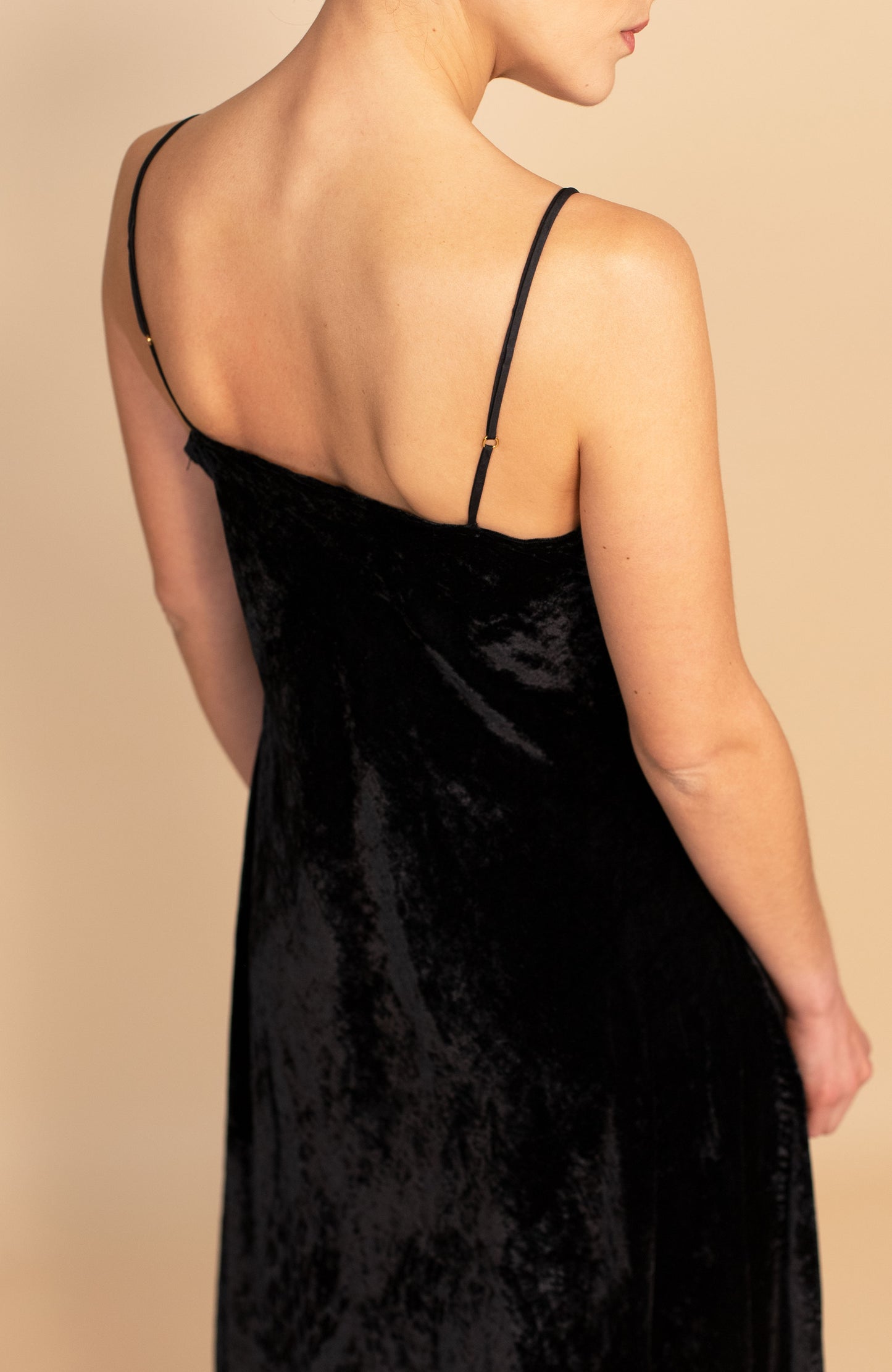 JAPAN HYBRID VELVET PERFECTA DRESS