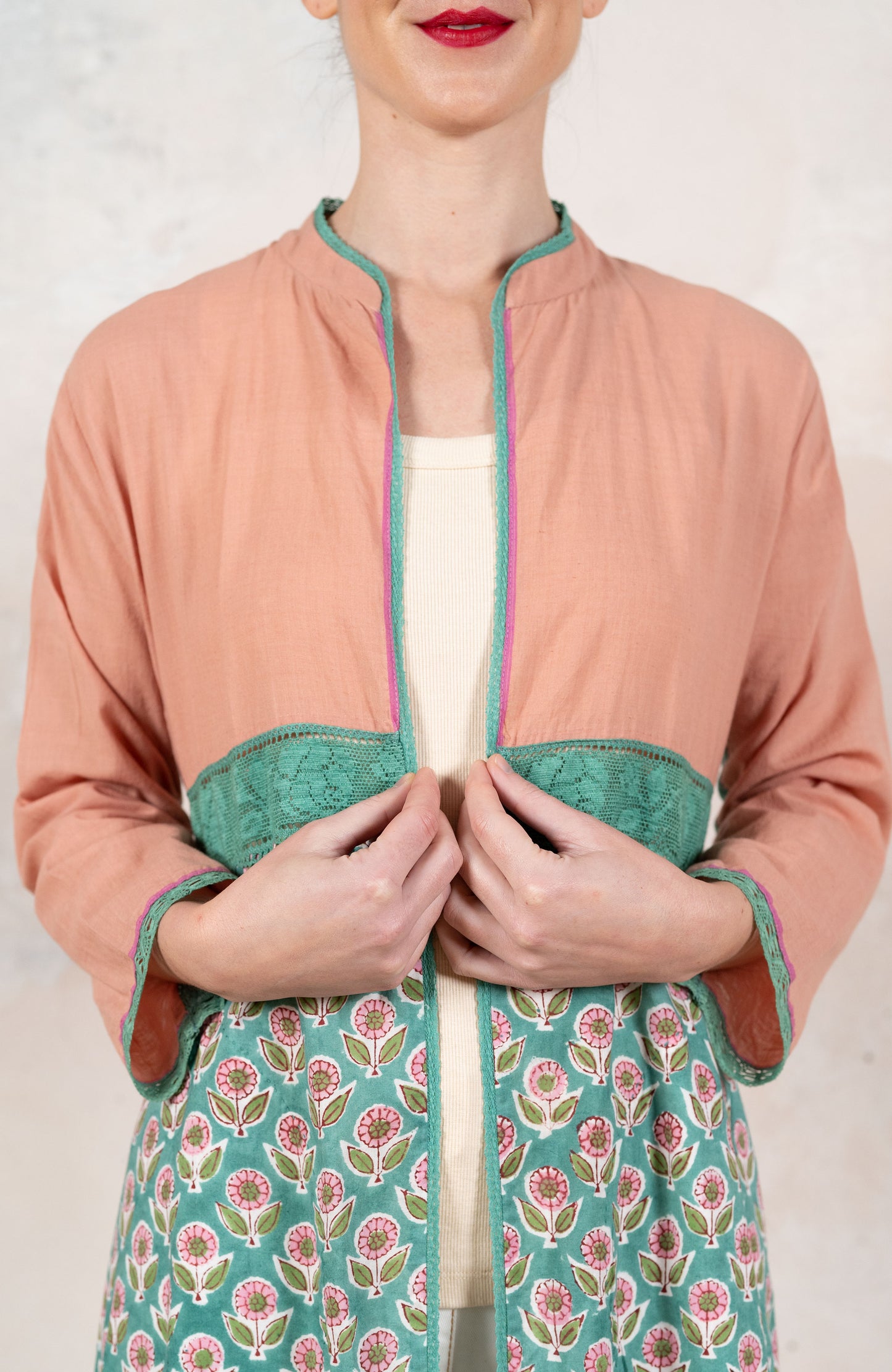 FULL OF INDIA LONG LIGHT COAT