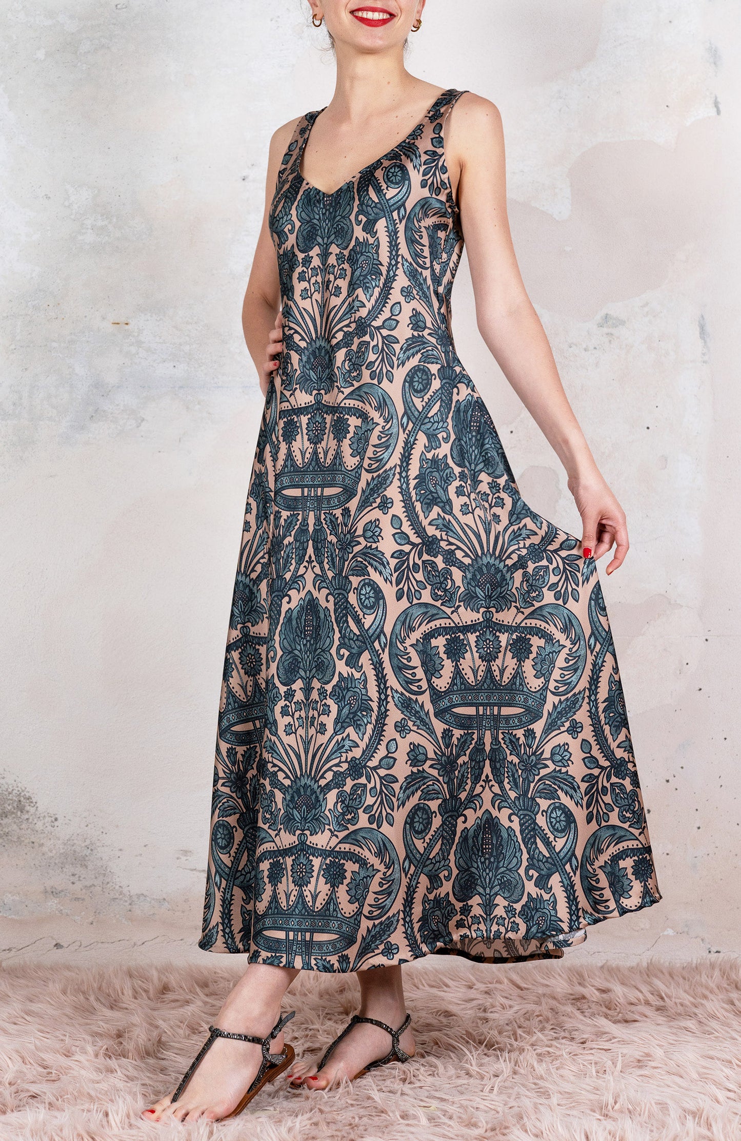 CROWN PERFECTO DRESS