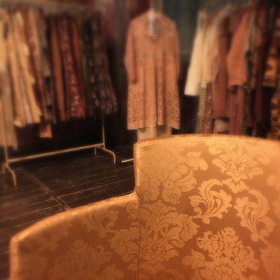 RaptusandRose Inside Atelier Gallery